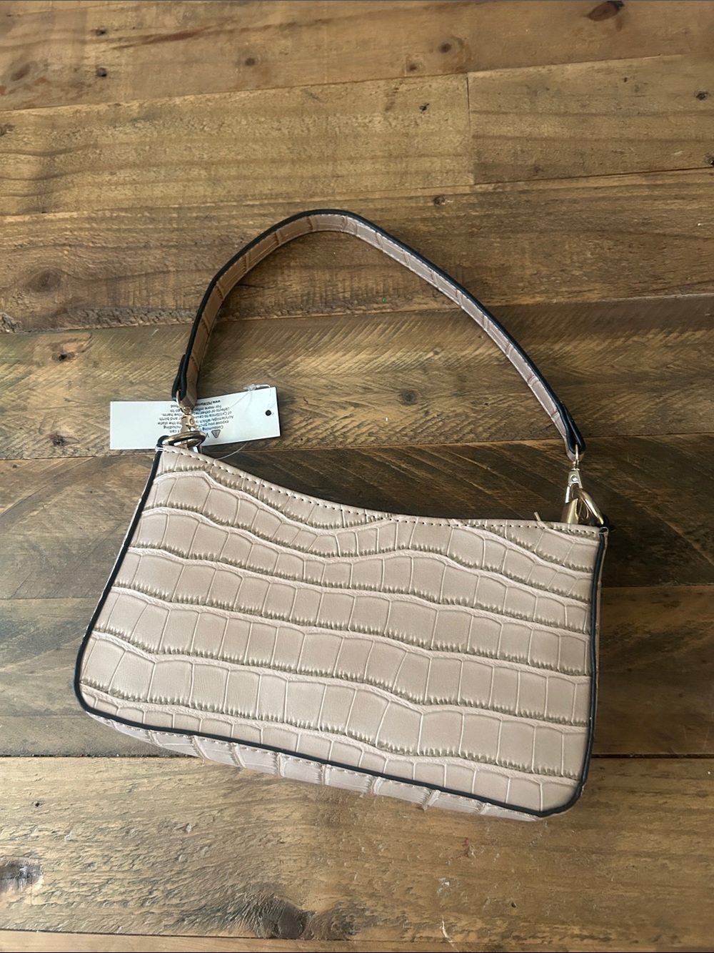 Chic Croc-Embossed Shoulder Bag in Blush